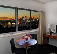 Macleay Hotel - Tourism Gold Coast