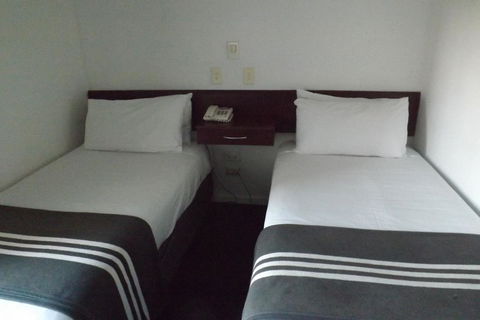 Hotel Hacienda - Tourism Gold Coast 17