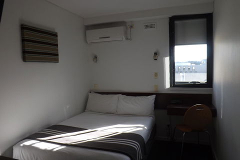 Hotel Hacienda - Tourism Gold Coast 26