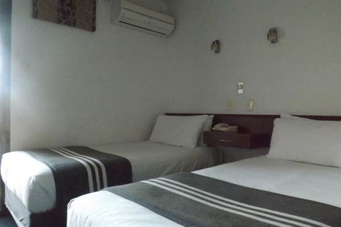 Hotel Hacienda - Tourism Gold Coast 25
