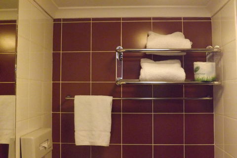 Hotel Hacienda - Tourism Gold Coast 24