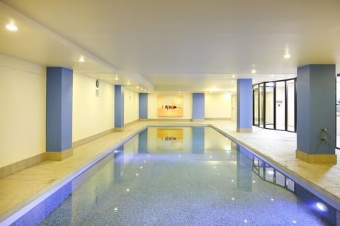 Vibrant Inner-city Living - Darling Harbour Fringe - Tourism Gold Coast 15