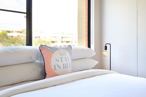 Vibrant Inner-city Living - Darling Harbour Fringe - Tourism Gold Coast 14