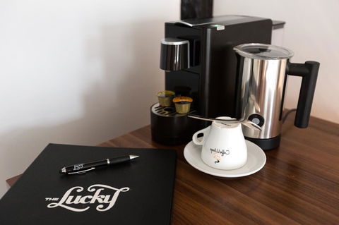 The Lucky Hotel - Gold Coast 9