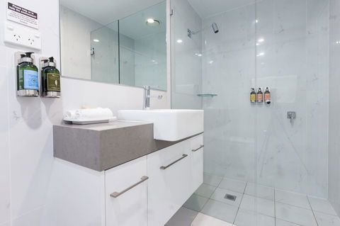 The Lucky Hotel - Gold Coast 21