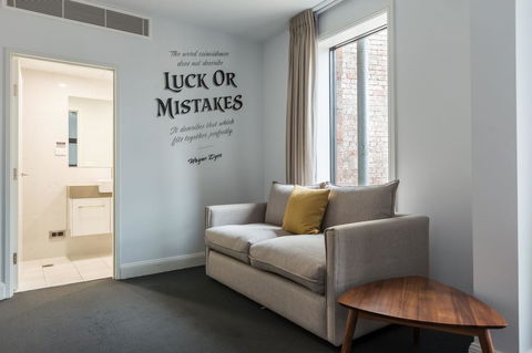 The Lucky Hotel - Gold Coast 23