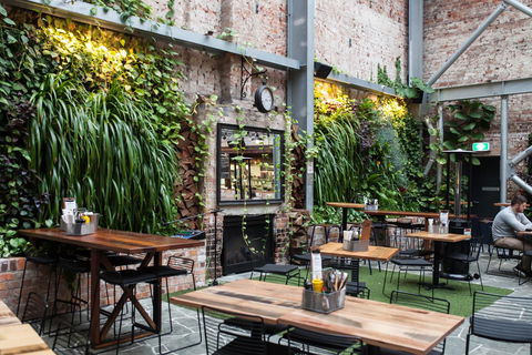 The Lucky Hotel - Gold Coast 12