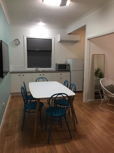 Hibiscus Motel - Tourism Gold Coast 23