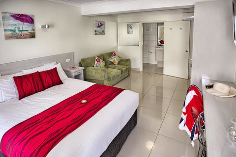 Hibiscus Motel - Tourism Gold Coast 39