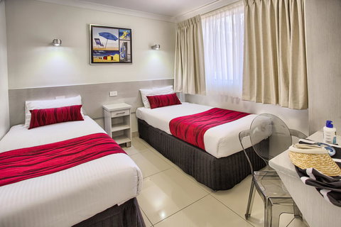 Hibiscus Motel - Tourism Gold Coast 30