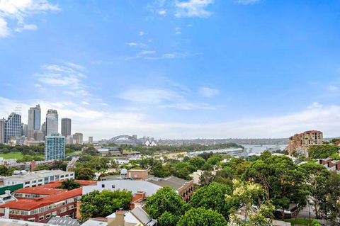 Lower Bridge And Sails - Executive 2BR Darlinghurst Apartment With Balcony And Rooftop Views - Tourism Gold Coast 13