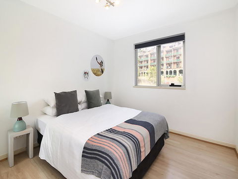 Lower Bridge And Sails - Executive 2BR Darlinghurst Apartment With Balcony And Rooftop Views - Tourism Gold Coast 7
