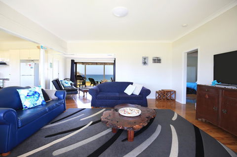 Glory @ Culburra - Absolute Beachfront - Pet & Family Friendly - Tourism Gold Coast 2