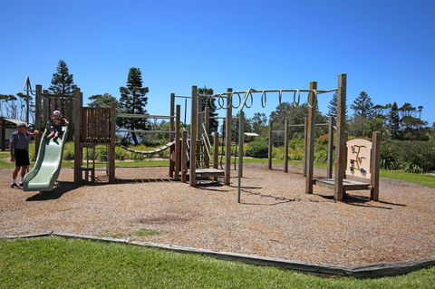 Glory @ Culburra - Absolute Beachfront - Pet & Family Friendly - Tourism Gold Coast 23