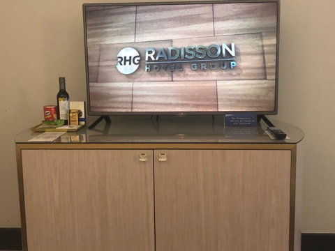 Radisson Blu Plaza Hotel Sydney - Tourism Gold Coast 41