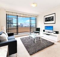 Wyndel Apartments - Apex North Sydney - Tourism Gold Coast