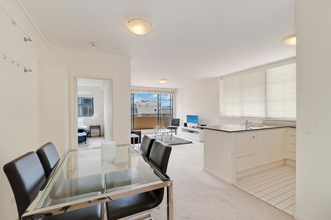 Wyndel Apartments - Apex North Sydney - Tourism Gold Coast 4