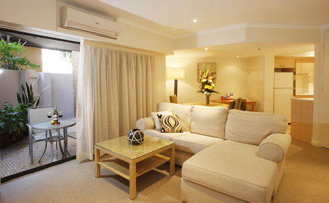 The York By Swiss-Belhotel - Tourism Gold Coast 32
