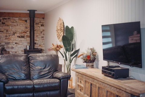 Salthouse Berrara - Tourism Gold Coast 4