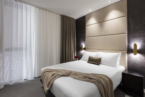 SKYE Suites Sydney - Tourism Gold Coast 23