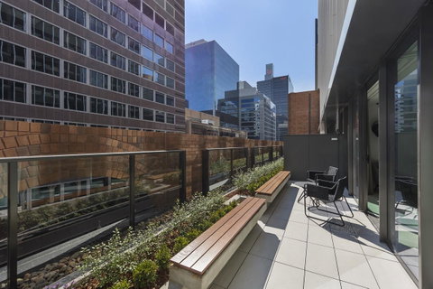 SKYE Suites Sydney - Tourism Gold Coast 18