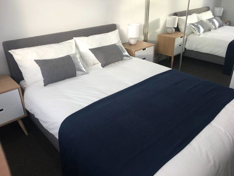 Specious Apartment With 2 Large Bedrooms - Tourism Gold Coast 2