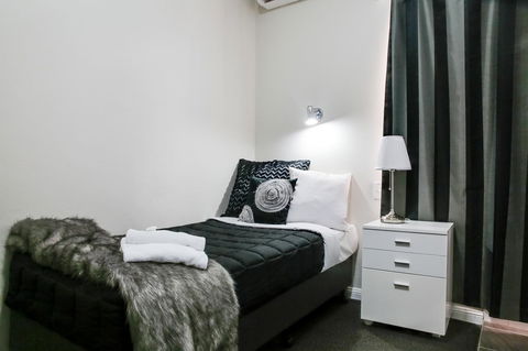 Airport Hotel Sydney - Tourism Gold Coast 18