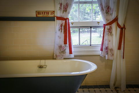 Arcadia - The Barn Cottage & Rosehill Cottage - Tourism Gold Coast 18