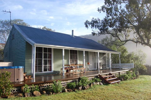 Cadair Cottages - Tourism Gold Coast 0
