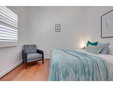 Spacious Cottage With Views, 10 Mins From The City - Tourism Gold Coast 12