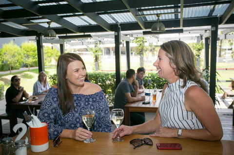 Alpha Hotel Eastern Creek - Tourism Gold Coast 7