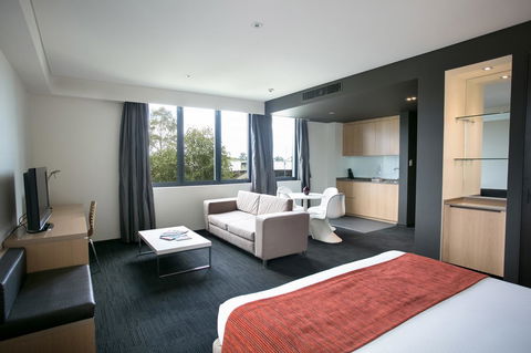 Alpha Hotel Eastern Creek - Tourism Gold Coast 16