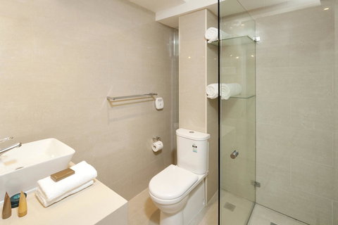 Best Western Plus Hotel Stellar - Tourism Gold Coast 1