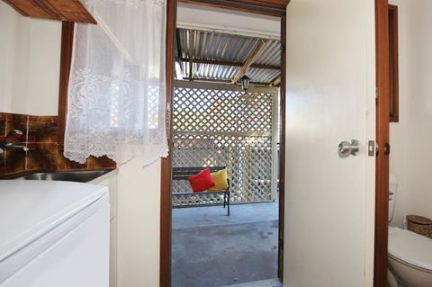 Sandy Toes Beach House Jervis Bay - 2min To Beach - Tourism Gold Coast 21