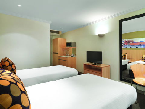 Ibis Styles Sydney Central - Tourism Gold Coast 14