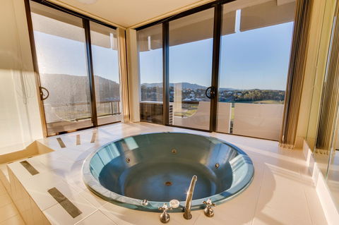 Pacific Towers Beach Resort - Tourism Gold Coast 21