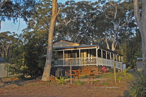 Bush & Bay Cottage - Tourism Gold Coast 1