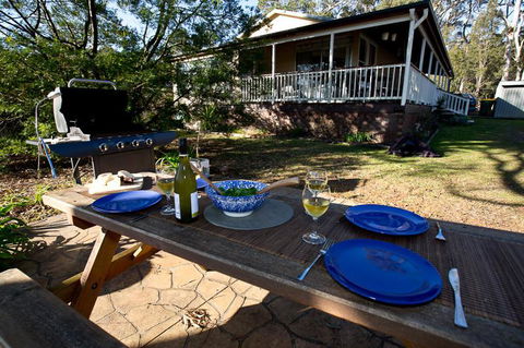 Bush & Bay Cottage - Tourism Gold Coast 16