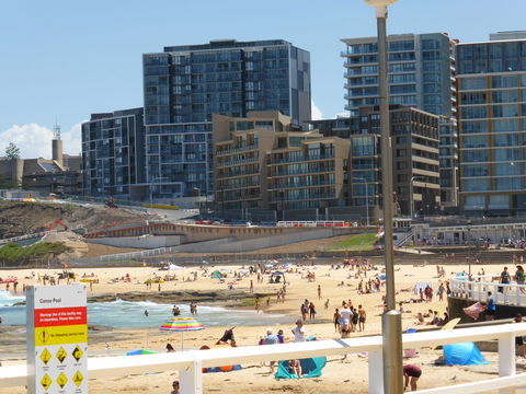 Arena Luxury Beachfront Apartment - Gold Coast 13