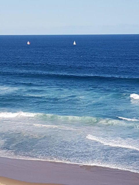 Arena Luxury Beachfront Apartment - Gold Coast 21