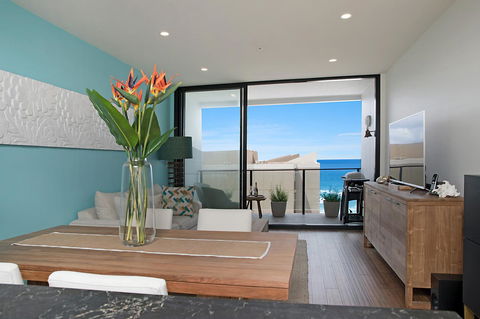 Arena Luxury Beachfront Apartment - Gold Coast 23