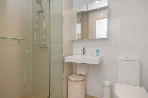 Arena Luxury Beachfront Apartment - Gold Coast 42