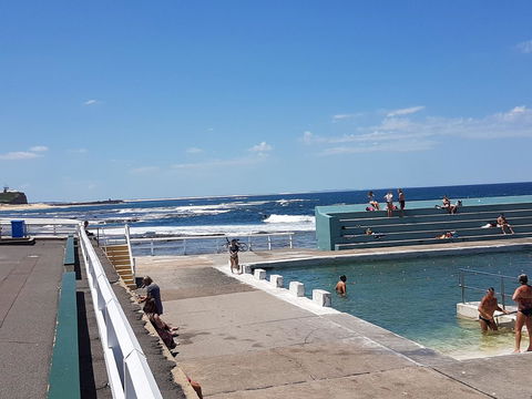 Arena Luxury Beachfront Apartment - Gold Coast 8