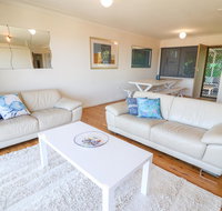 Coastal Horizons Beach House - Gold Coast