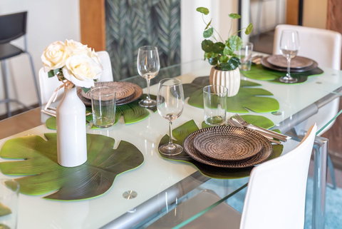 Classic 2 BR Apt In Pyrmont - Tourism Gold Coast 5