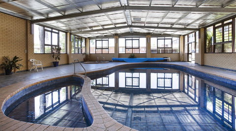 Boomerang Hotel - Tourism Gold Coast 5