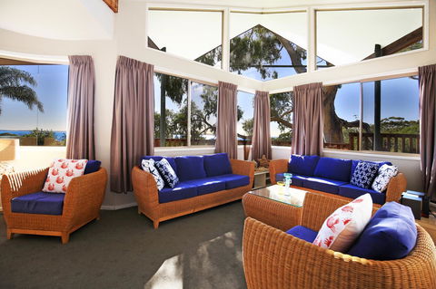 Seaglass - Stunning Views Of Jervis Bay - Tourism Gold Coast 3