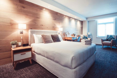 Crown Hotel Surry Hills - Tourism Gold Coast 19