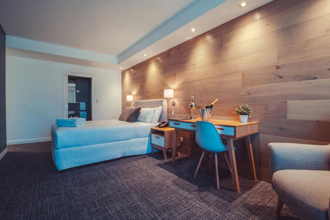 Crown Hotel Surry Hills - Tourism Gold Coast 20