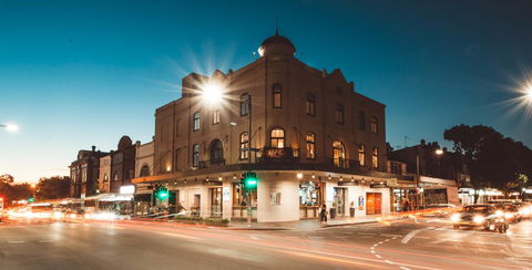 Crown Hotel Surry Hills - Tourism Gold Coast 0